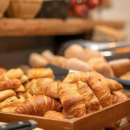 Quartier Latin فندق 4*